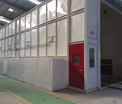 Aircraft  Spray Booth